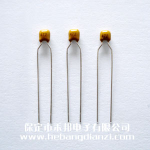 4700PF 472 4.7nf��ʯ���