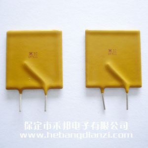 自恢復保險絲30V 9A